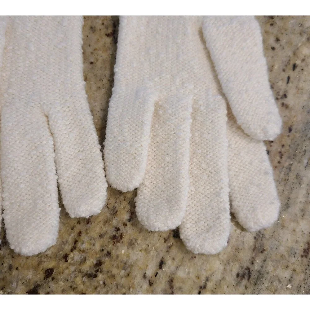 Vintage Size M/L Cotton? Wool? White Textured Stretch Gloves. Wrist Detail 8